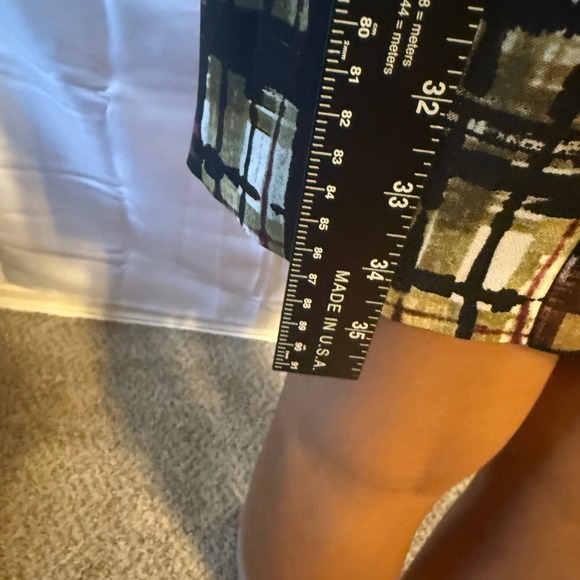 Corey P. Women's Size 10 Sheath Dress Knee Length Abstract Print Cap Sleeve - Picture 4 of 6